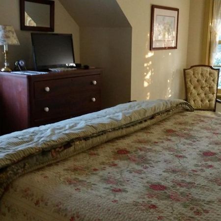 1732 Folke Stone Bed And Breakfast West Chester Exteriér fotografie