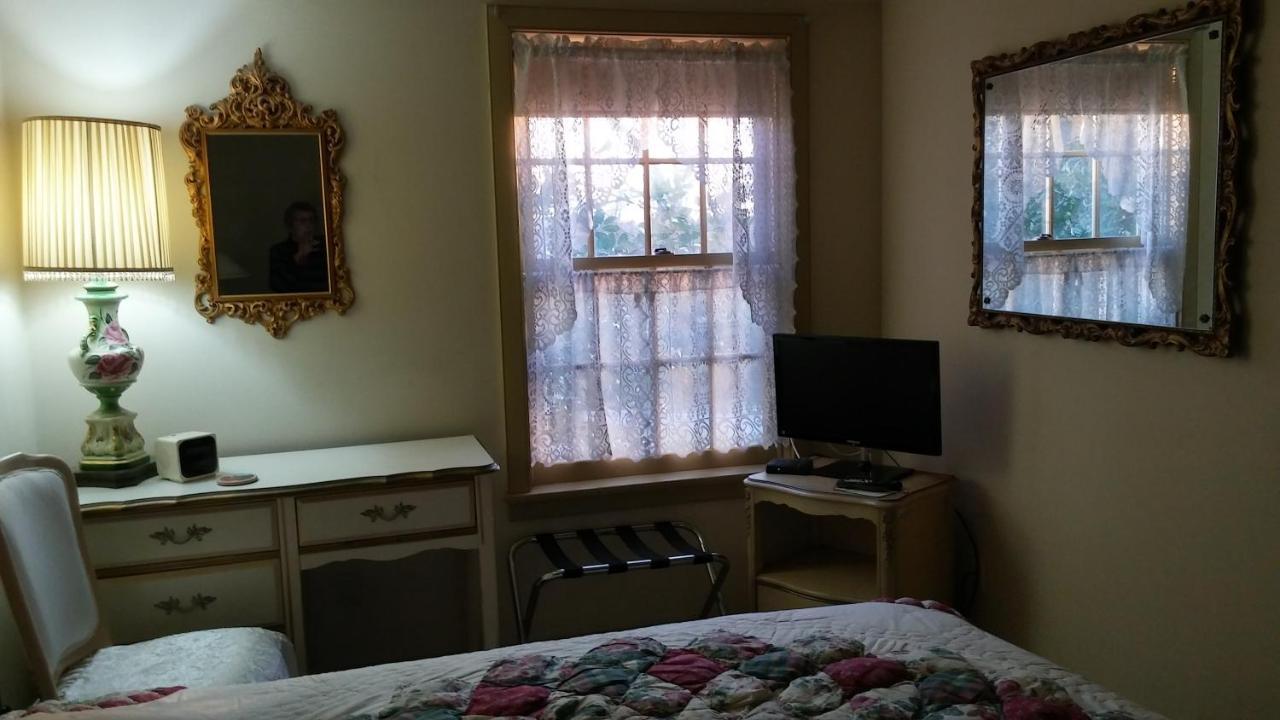 1732 Folke Stone Bed And Breakfast West Chester Exteriér fotografie